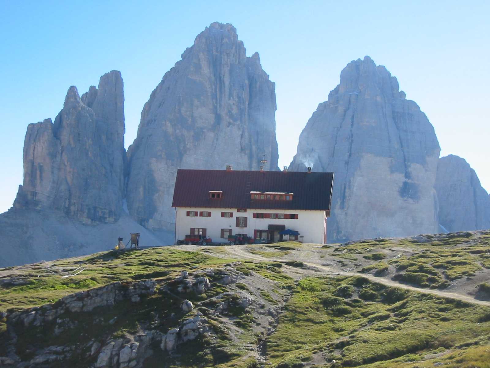 Le Tre Cime di Lavaredo viste dal sentiero ad anello
